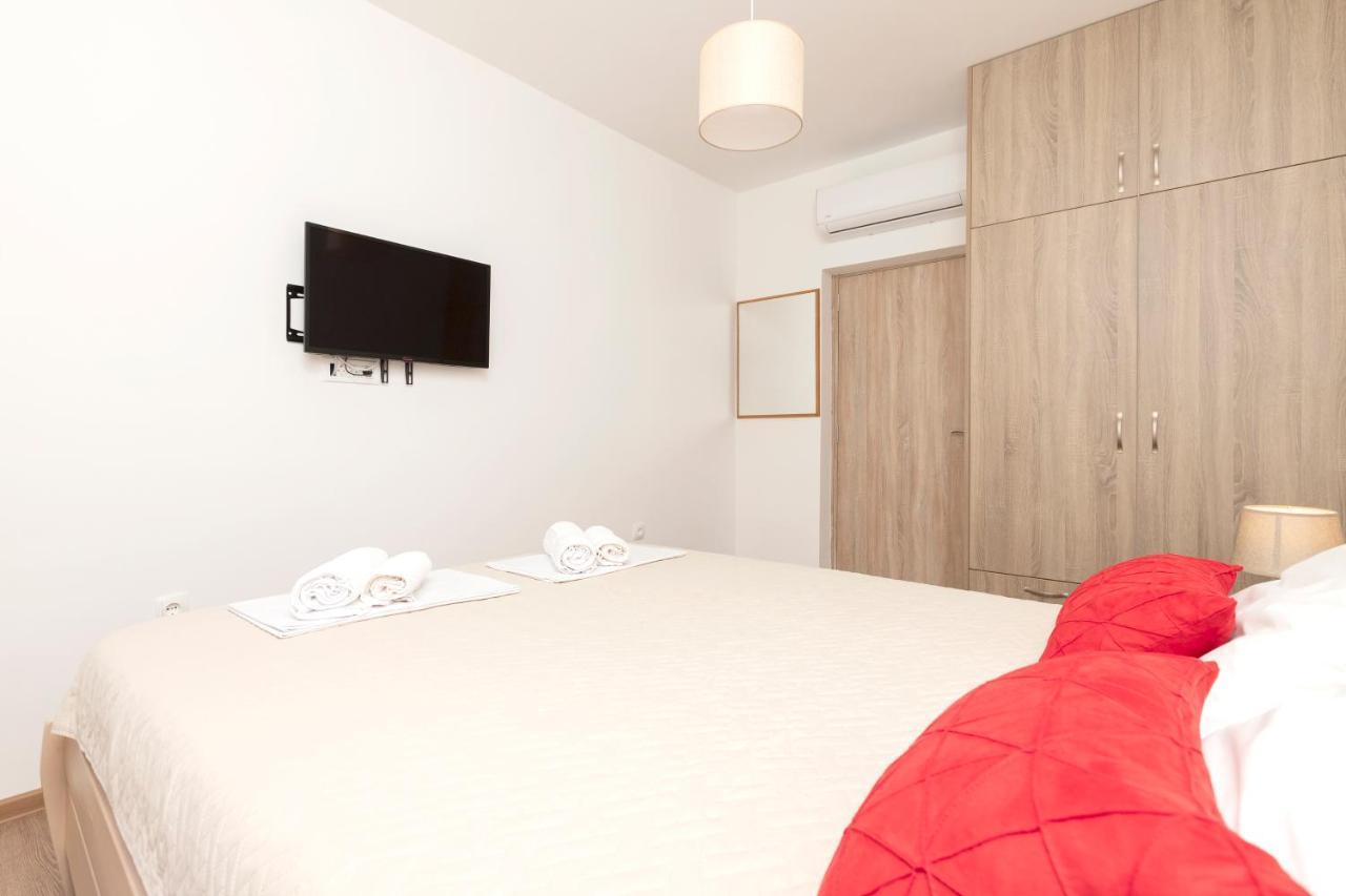 Apartment Seafoam Kotor