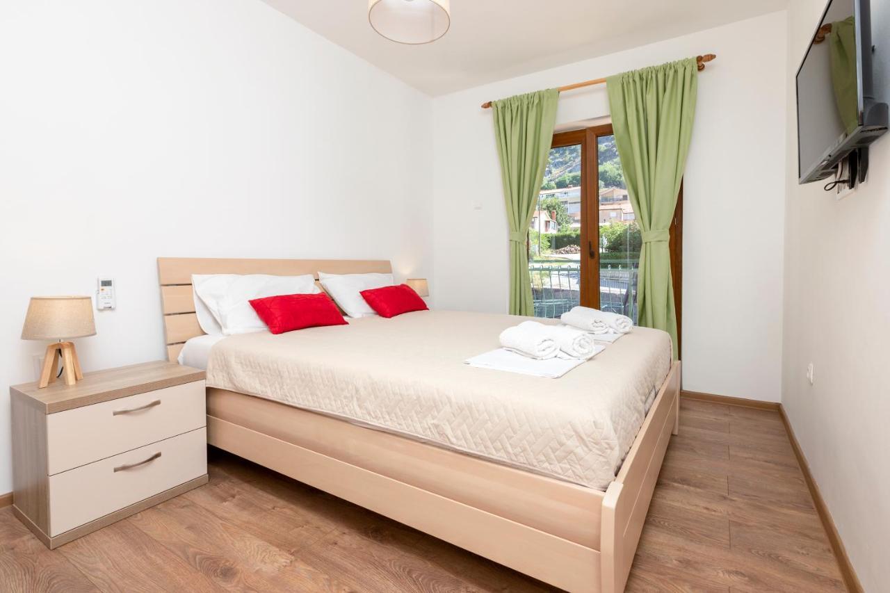 Seafoam Daire Kotor